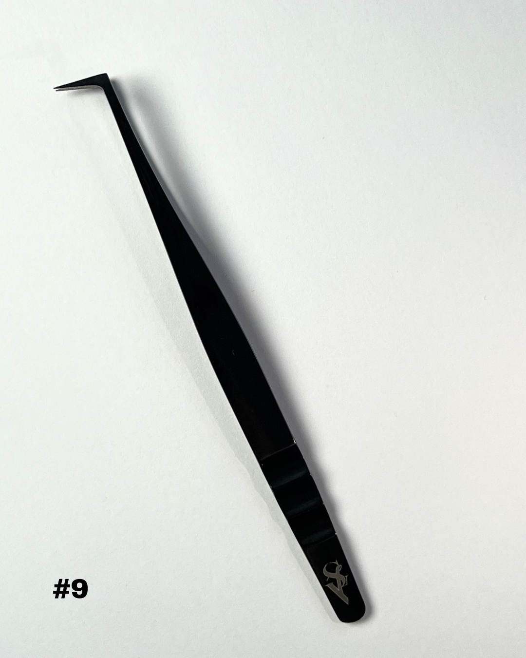 Tweezers