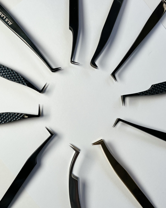 Tweezers