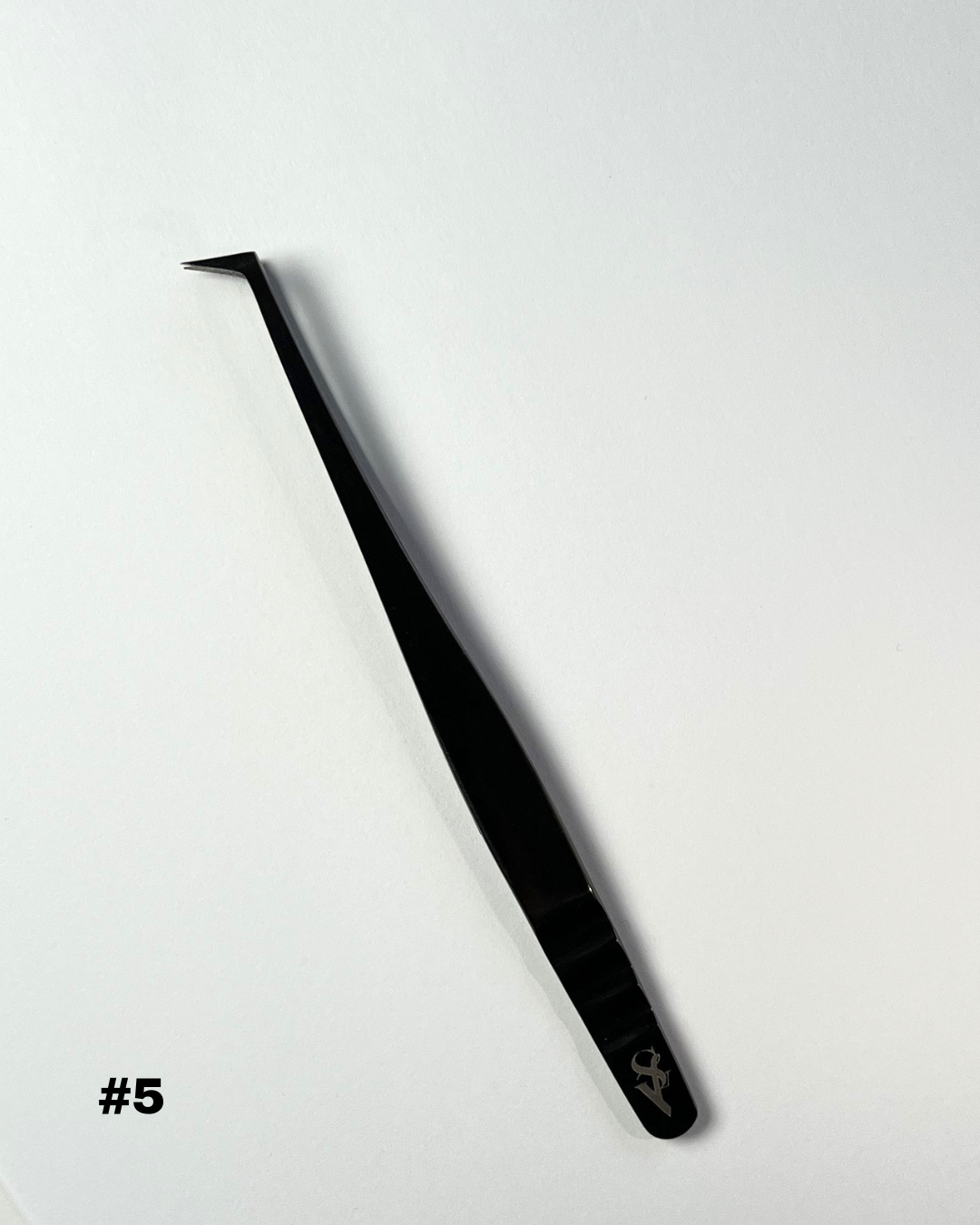 Tweezers