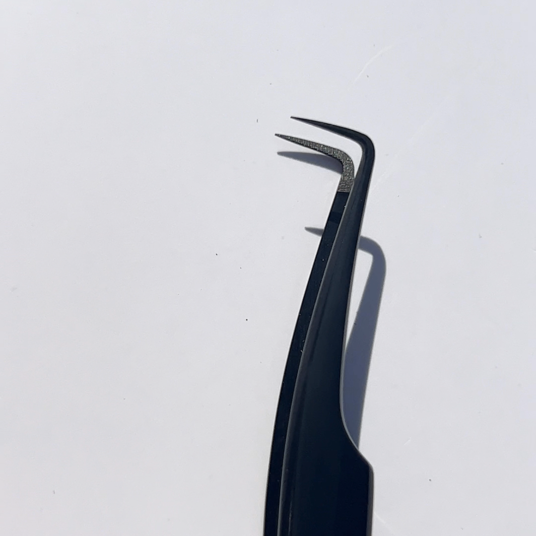 "ACE" 90° VOLUME TWEEZER