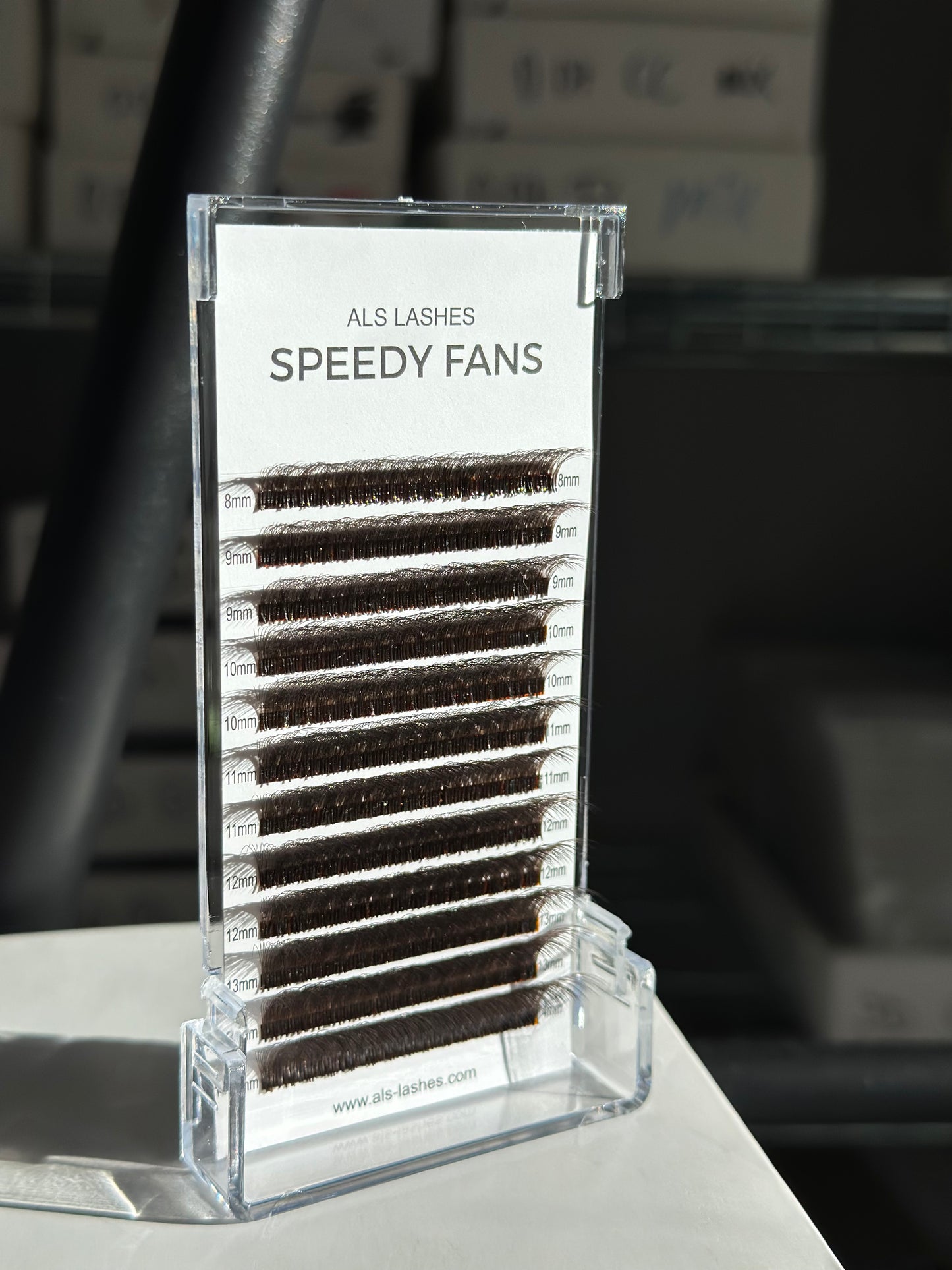 6D - Narrow Speedy Fans in Brown
